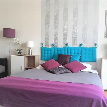 Апартаменты Luca Apartman *